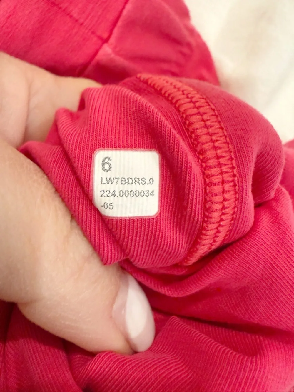 LULULEMON Inner Glow HR Shorts 3” in Pink‎ size 6